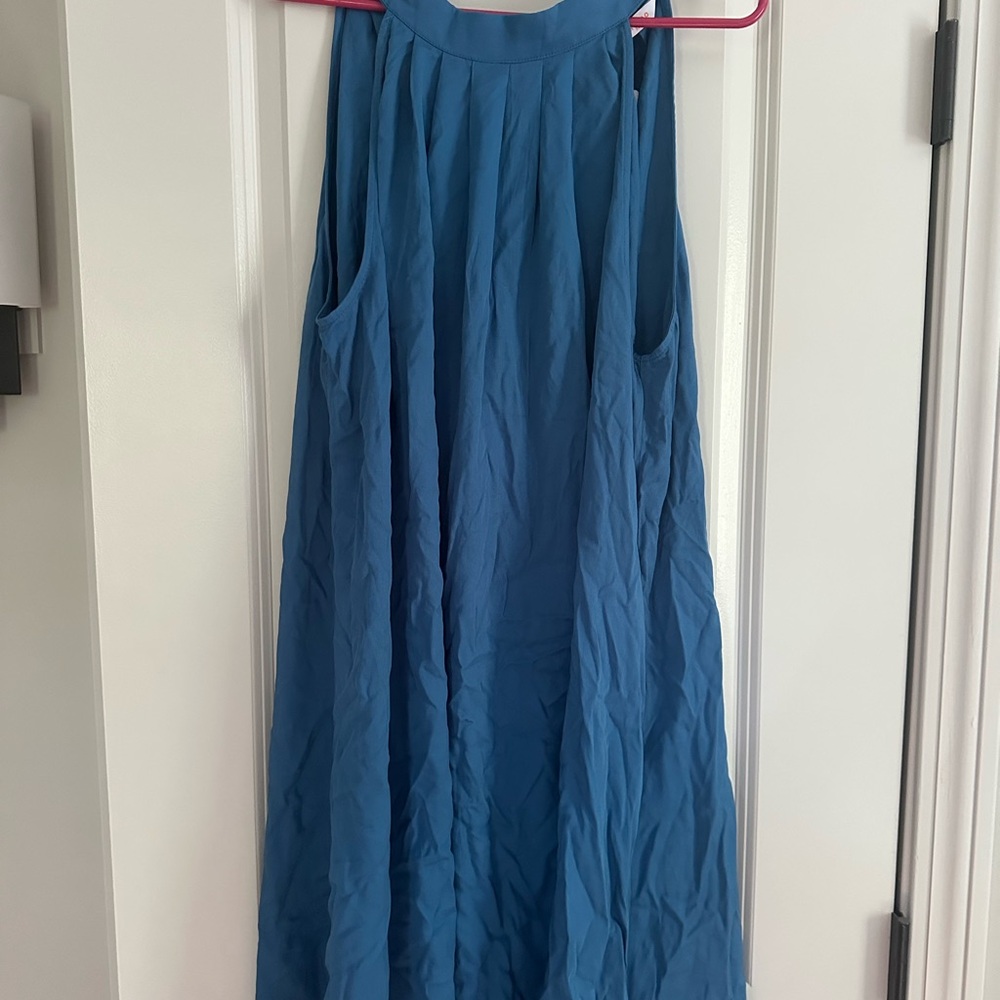 Elegant Blue Sleeveless Dress